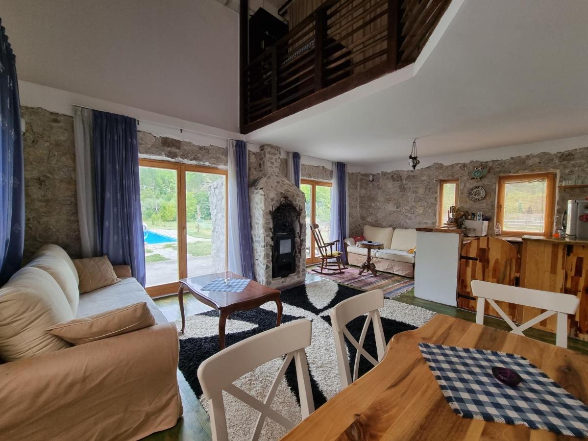 Exo Log Cottage Jezero Kültér fotó